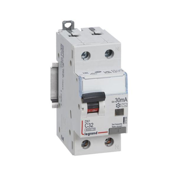 411005 DX³ Residual current circuit breaker 1P+N 32A 30mA 230V AC type