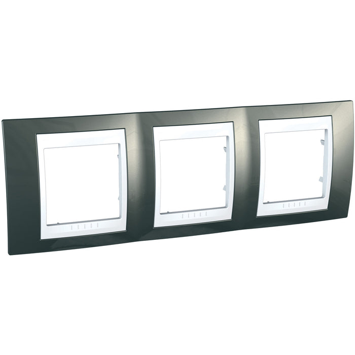 MGU6.006.824 Unica Plus - cover frame - 3 gangs, H71 - light grey/white