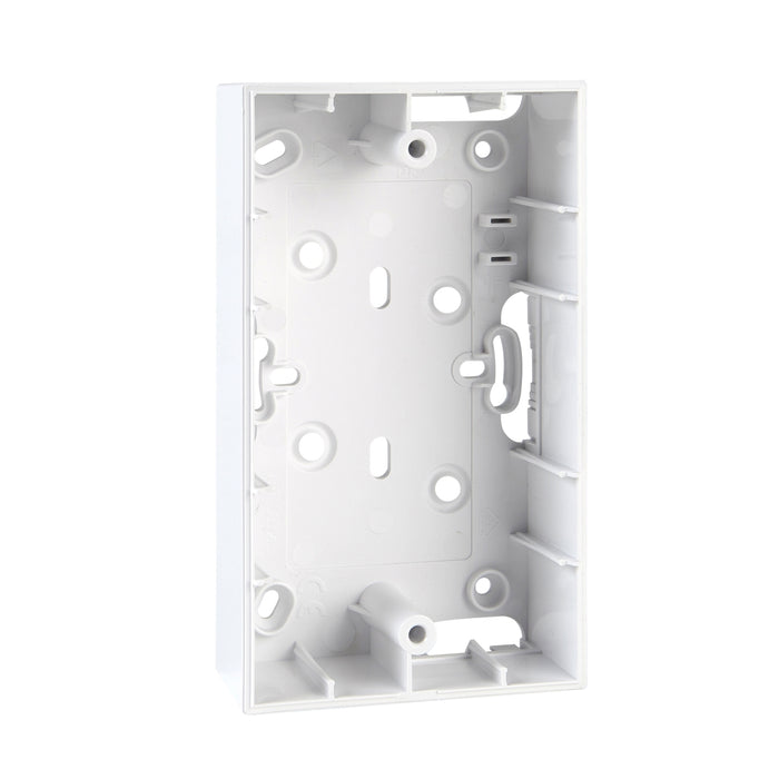 MGU8.104.18 Unica Allegro - surface box - white - 4 m - 4 knock-outs holes - white